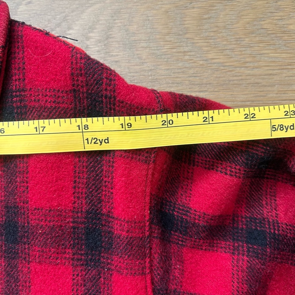 Woolrich Men’s Plaid Jacket - Picture 6 of 7